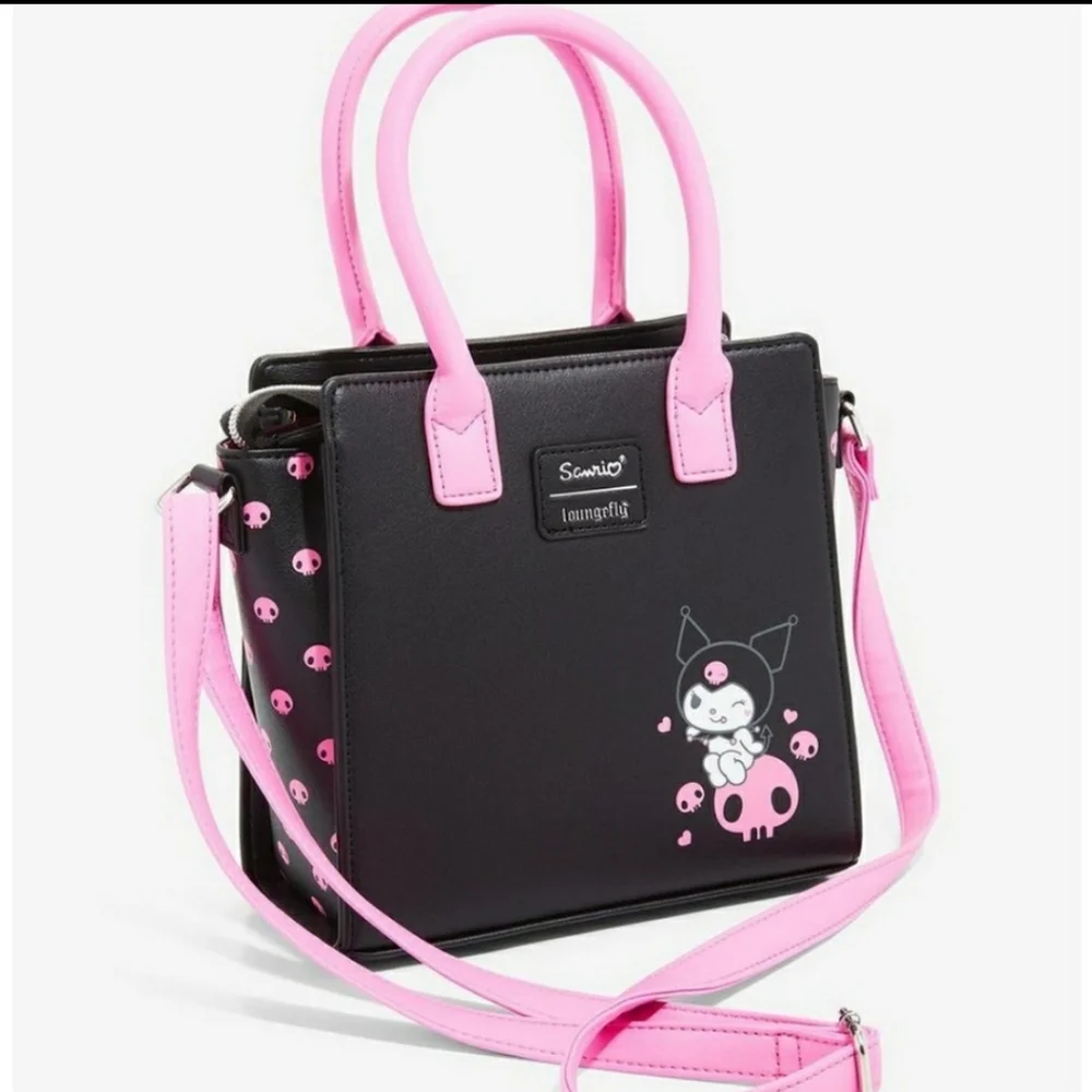NWT Loungefly Kuromi satchel crossbody and make-up bag - Picture 5 of 13